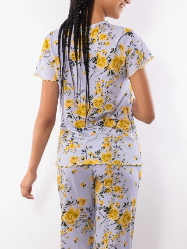 R011-Pigiama con maglia serafino a manica corta e pantalone lungo in cotone - immagine 3