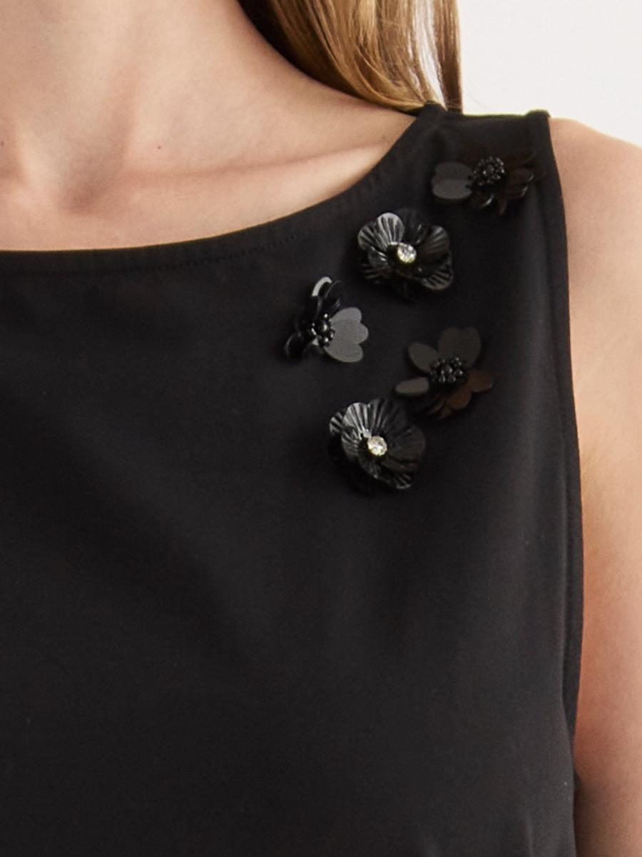 TH31-Canotta con applicazione fiore - immagine 3